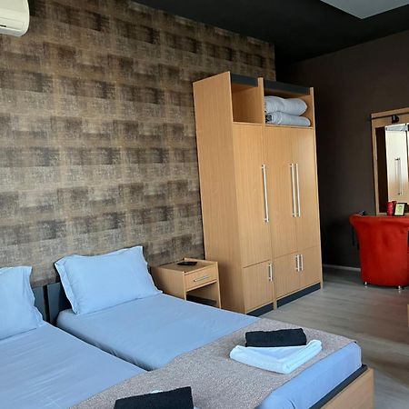 Aparthotel In Club à Vrnjačka Banja Extérieur photo