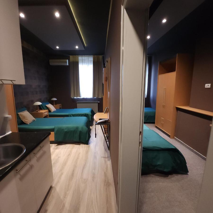 Aparthotel In Club à Vrnjačka Banja Extérieur photo