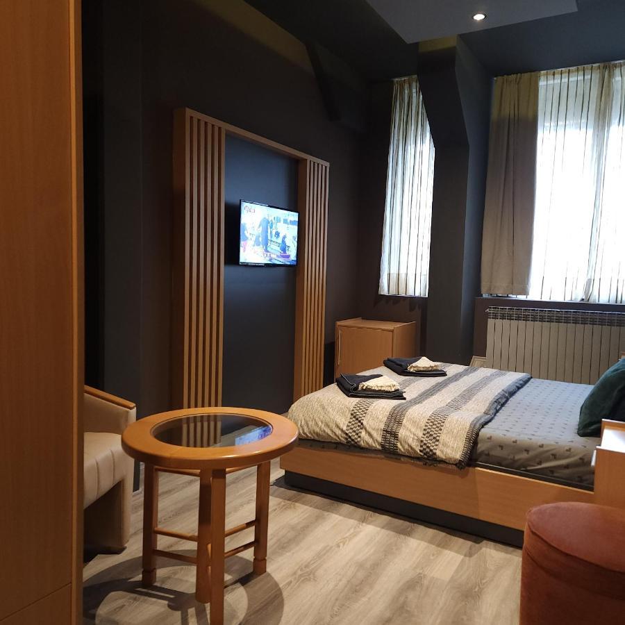 Aparthotel In Club à Vrnjačka Banja Extérieur photo