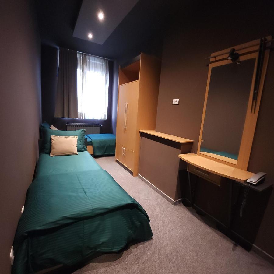 Aparthotel In Club à Vrnjačka Banja Extérieur photo