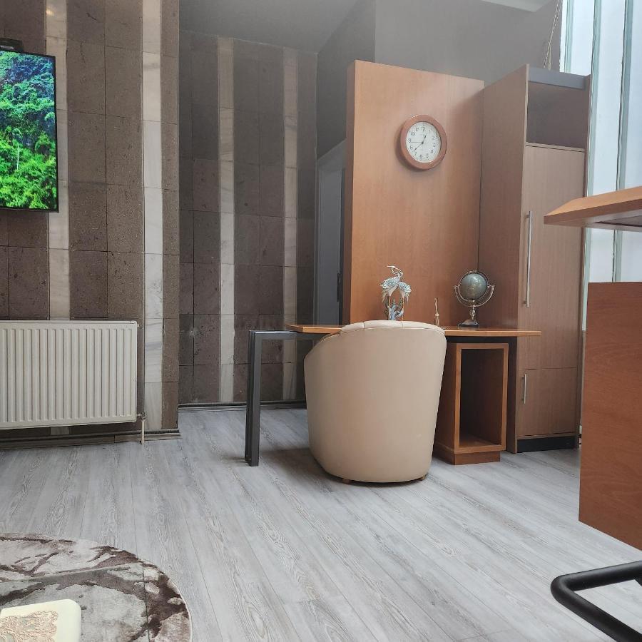 Aparthotel In Club à Vrnjačka Banja Extérieur photo
