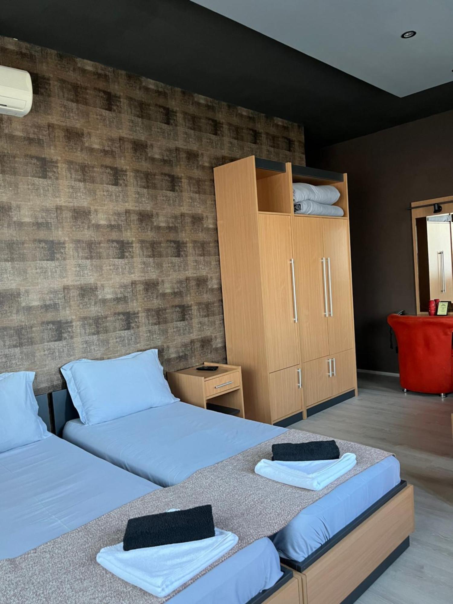 Aparthotel In Club à Vrnjačka Banja Extérieur photo